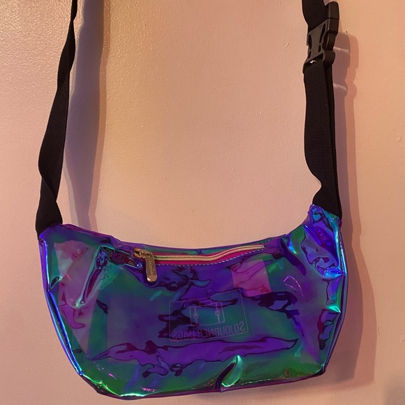 Holographic festival fanny pack. - Picture 2 of 2
